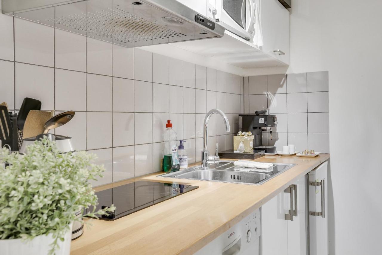 شقة باريس  في Triplex In Boulevard De Magenta By Guestready المظهر الخارجي الصورة