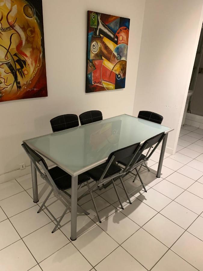 شقة باريس  في Triplex In Boulevard De Magenta By Guestready المظهر الخارجي الصورة